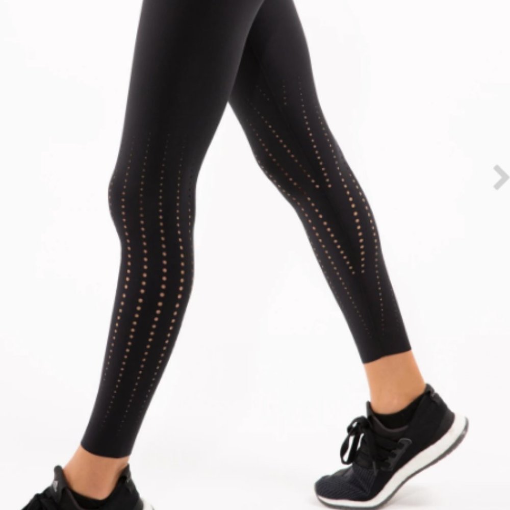 Ultracor Ultra Iris Legging NWOT